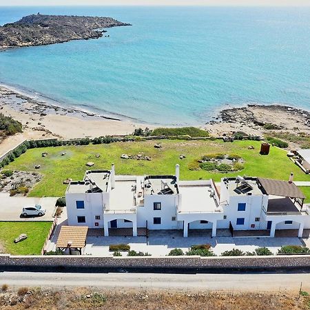 Nerida Beachfront Villas Plimmiri エクステリア 写真