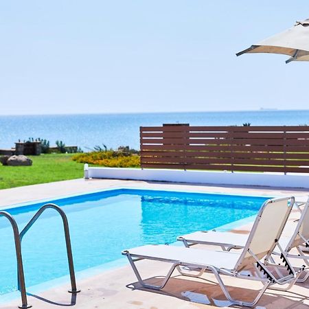 Nerida Beachfront Villas Plimmiri エクステリア 写真