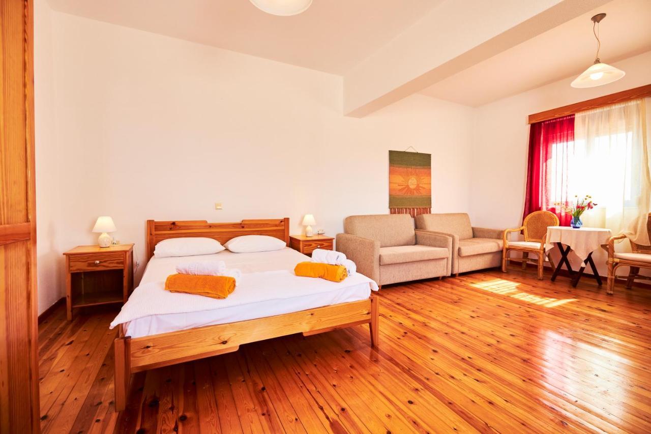 Nerida Beachfront Villas Plimmiri エクステリア 写真