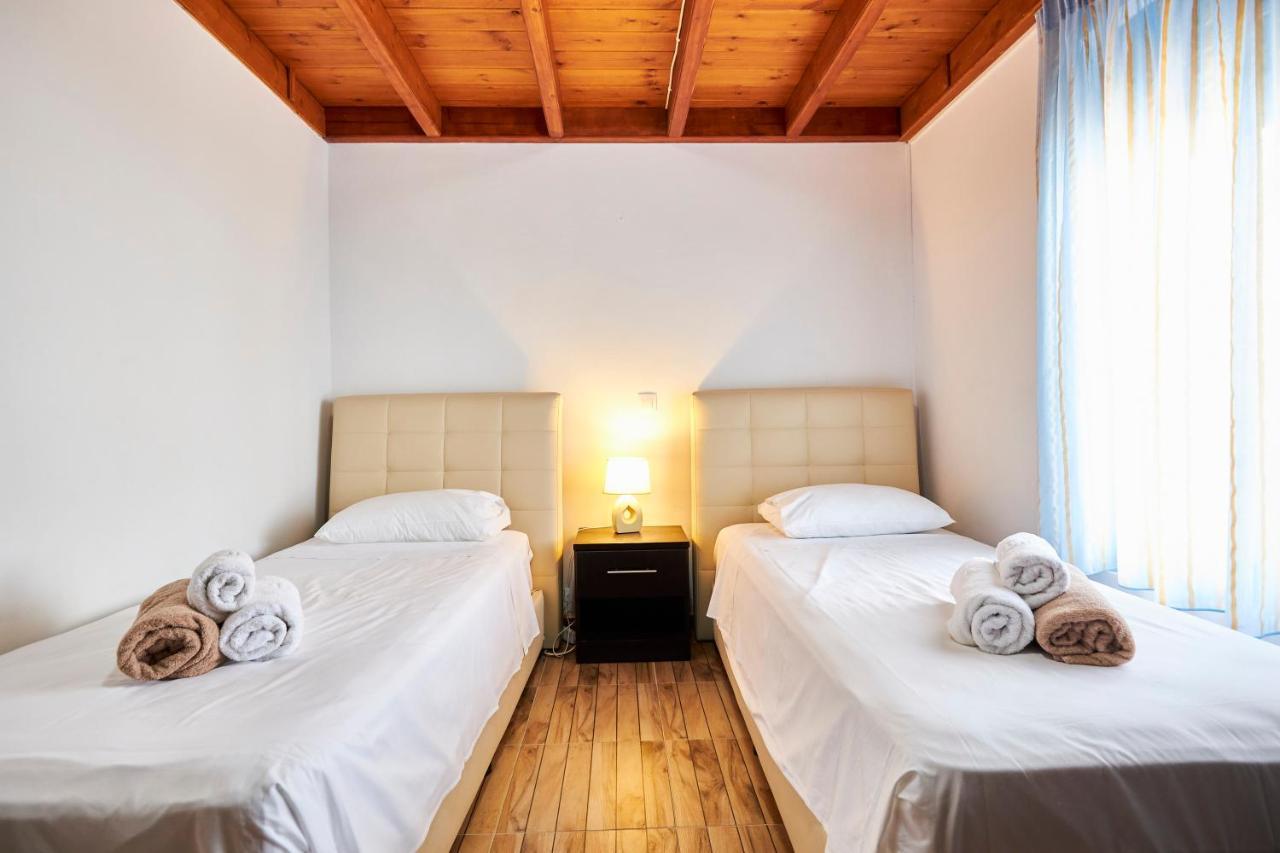 Nerida Beachfront Villas Plimmiri エクステリア 写真